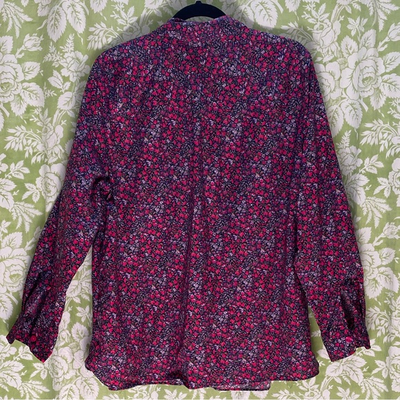🏝️Big $10 Sale🏝️Isaac Mizrahi Live Floral Button Down Blouse - Picture 2 of 8